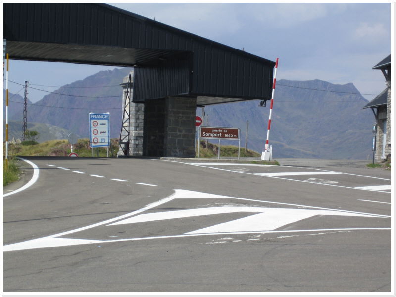unbemannte Grenzanlage auf dem Somportpass