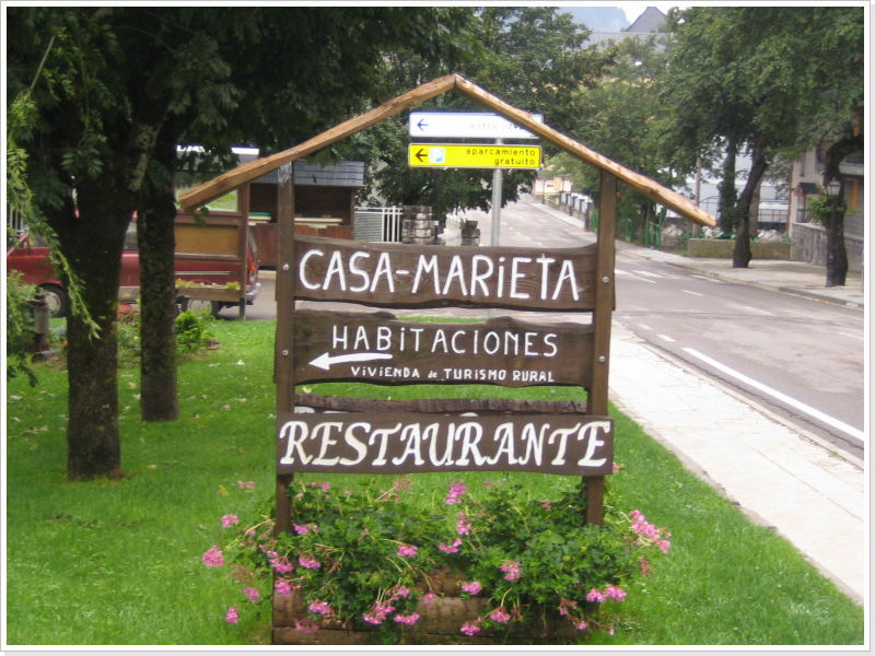 das irreführende Hotelschild